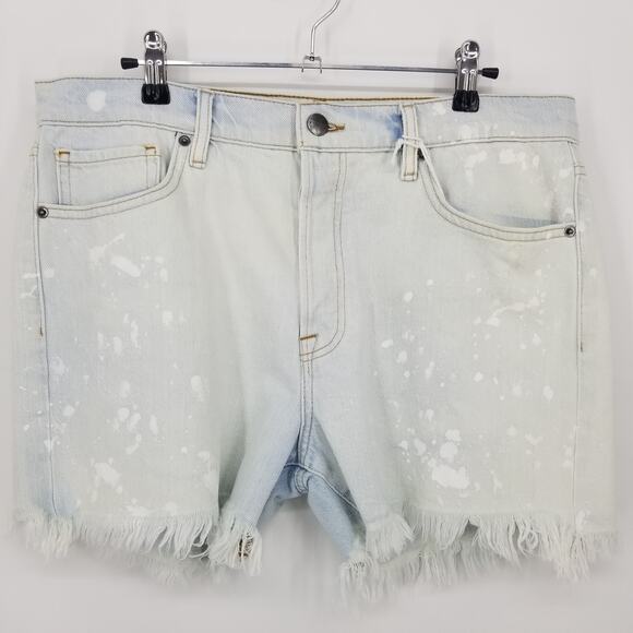 FRAME Le Slouch Denim Shorts 29 High Rise Waist Raw Frayed Hem Paint Splatter - Picture 1 of 9